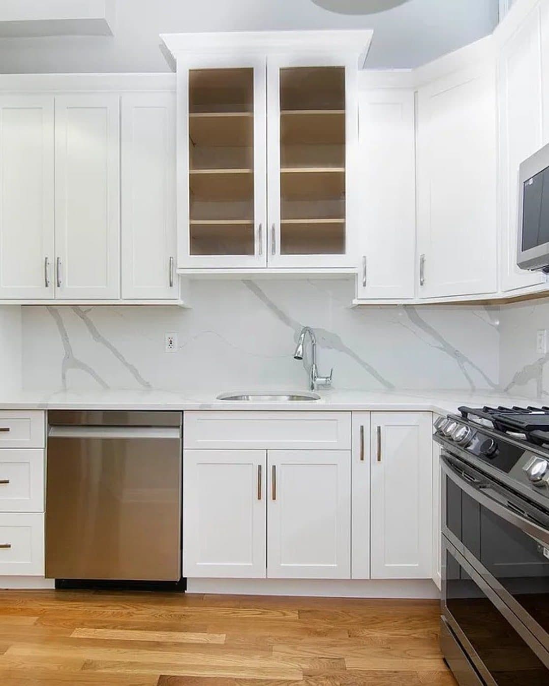 136 West 11th Street #Parlor