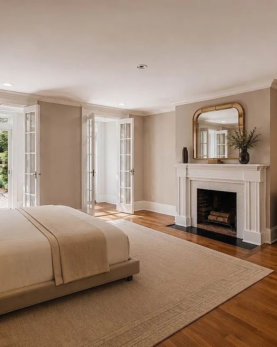 136 West 11th Street #Parlor