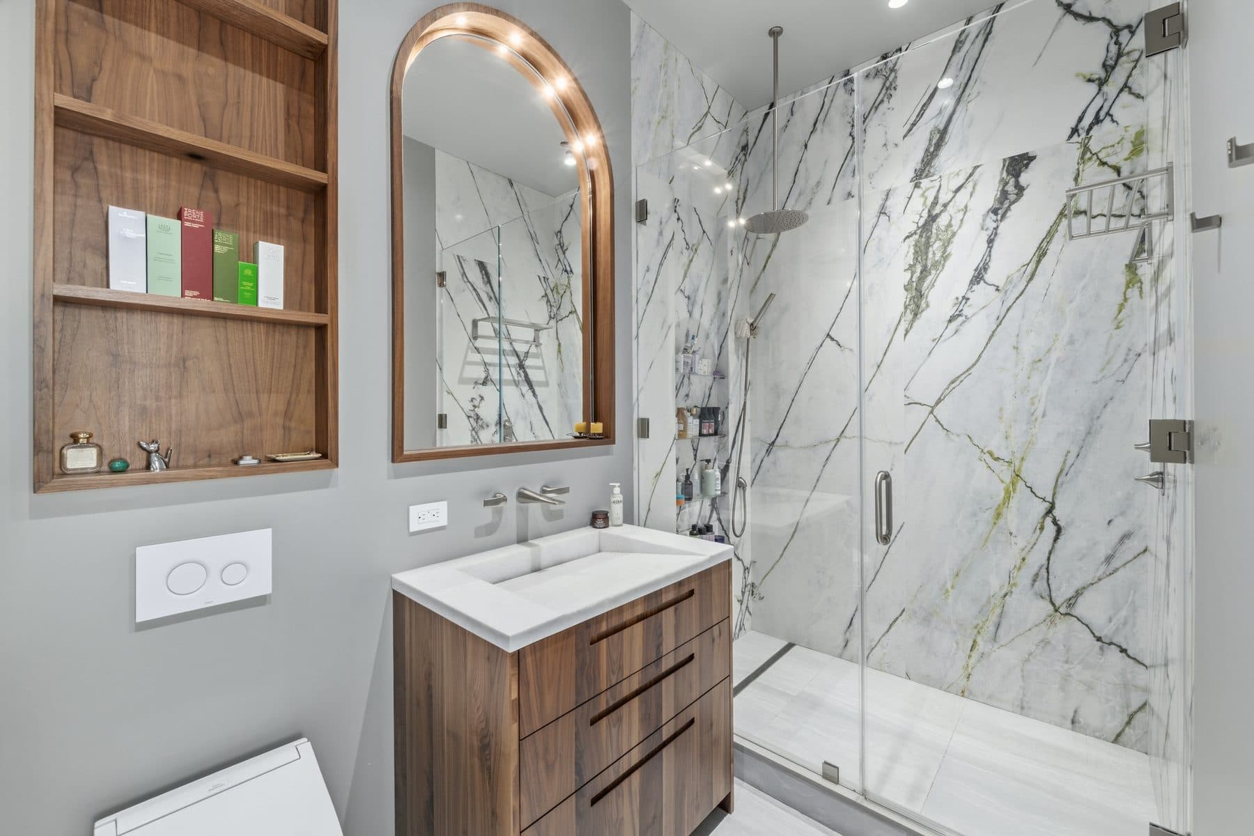 682 Broadway #2B — photo 8